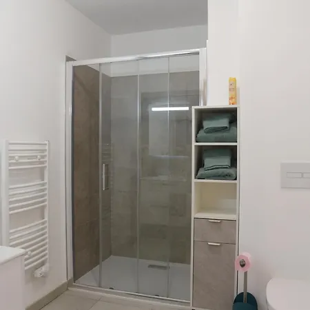 Citadella Confort Chaleureux Et Climatise * Calvi (Corsica)