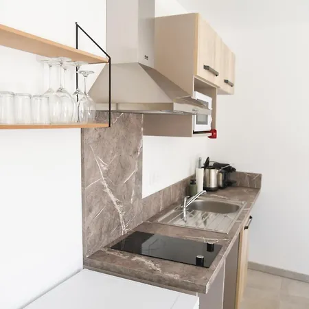 Citadella Confort Chaleureux Et Climatise Calvi (Corsica)